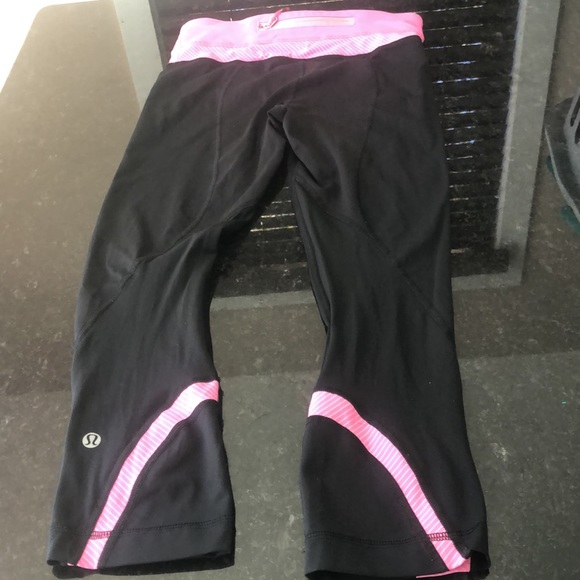 Lululemon leggings - Picture 5 of 9
